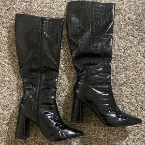 BOOHOO Leather boots!!